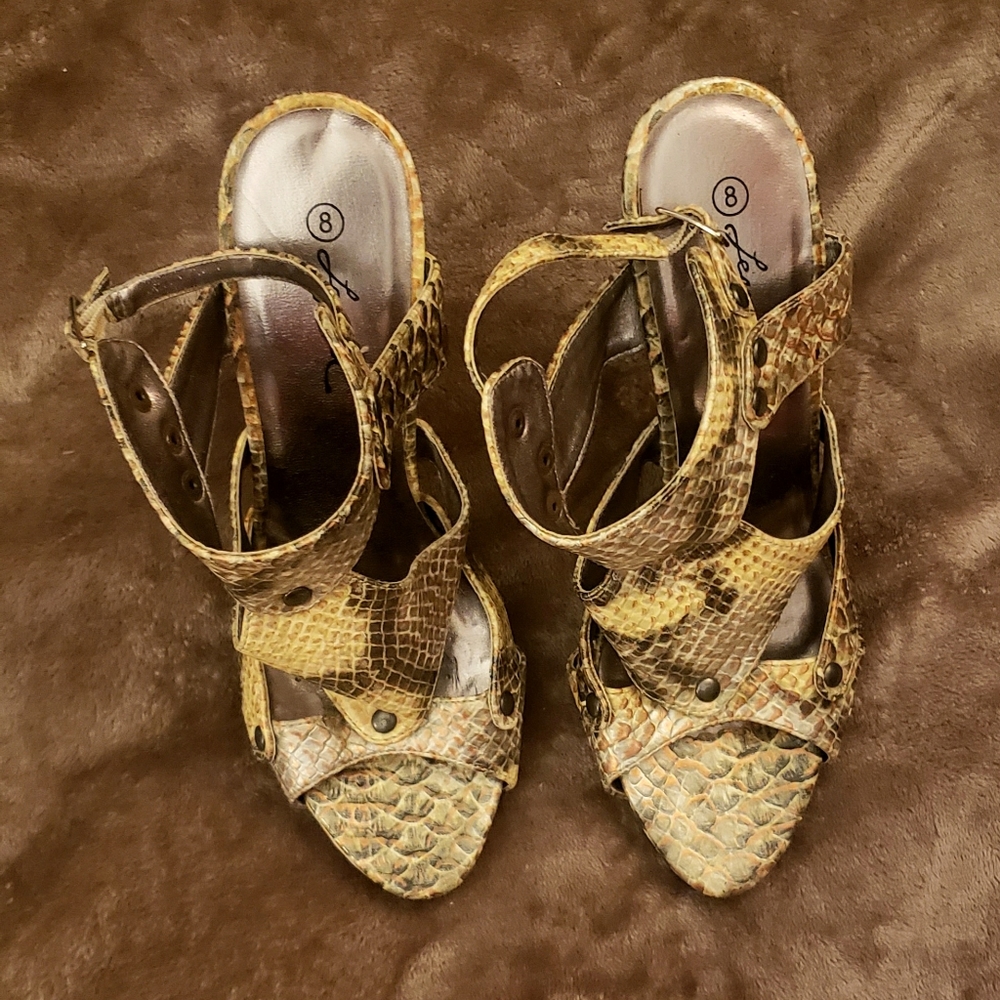 Legend Snake Skin Designed Heels
